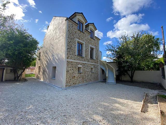 Vente Maison 7 pièces 267 m2 Chelles