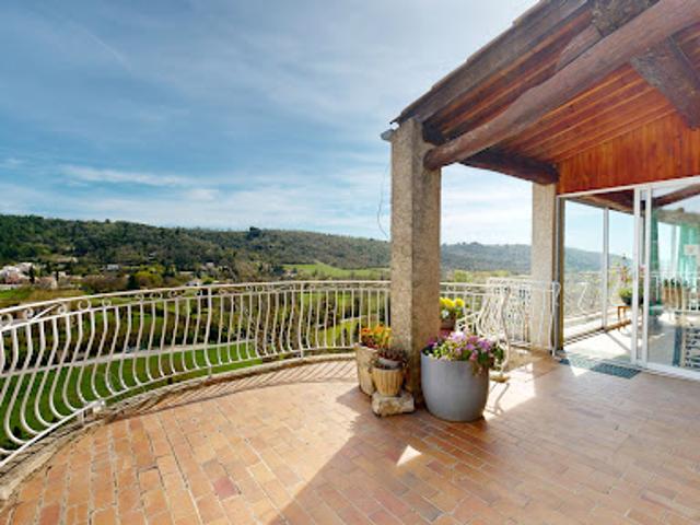 Vente Maison 7 pièces 267.59 m2 Riez