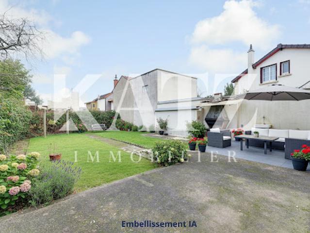 Vente Maison 7 pièces 267.78 m2 Garches