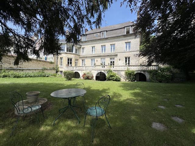 Vente Maison 7 pièces 260 m2 Laon