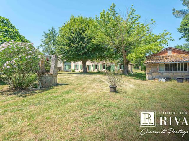 Vente Maison 7 pièces 270 m2 Madirac