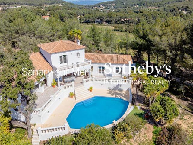 Vente Maison 7 pièces 263 m2 Saint Cyr sur Mer