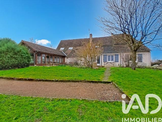 Vente Maison 7 pièces 274 m2 Varenne l'Arconce