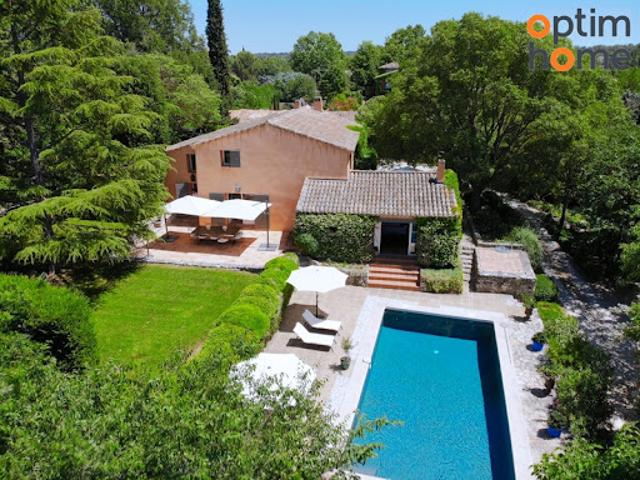 Vente Maison 7 pièces 275 m2 Aix en Provence