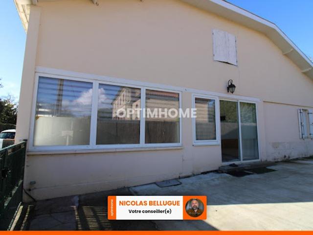 Vente Maison 7 pièces 275 m2 Lagruère
