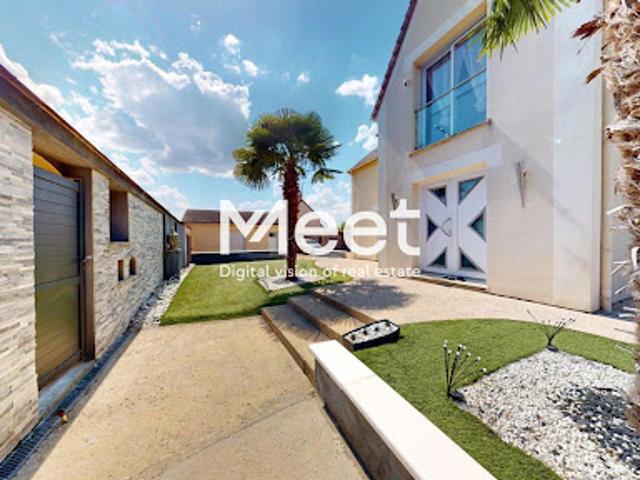 Vente Maison 7 pièces 270 m2 Cuy