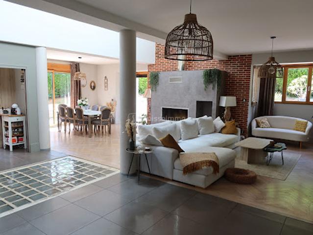 Vente Maison 7 pièces 272 m2 Besançon