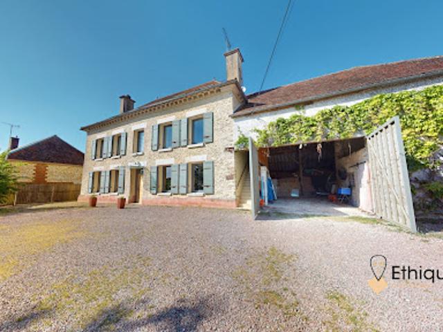 Vente Maison 7 pièces 285 m2 La Villeneuve au Chêne
