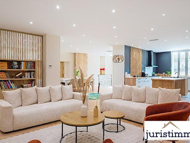 Vente Maison 7 pièces 280 m2 Orange