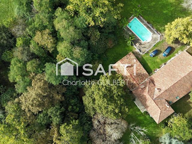 Vente Maison 7 pièces 282 m2 Nérac