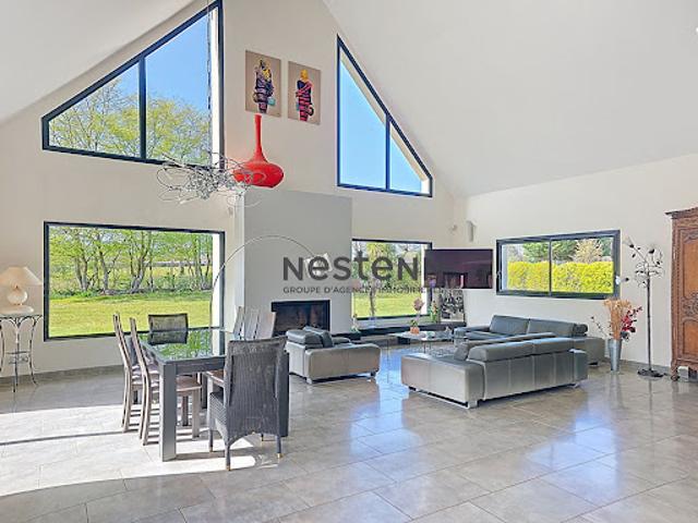 Vente Maison 7 pièces 295 m2 Biéville Beuville
