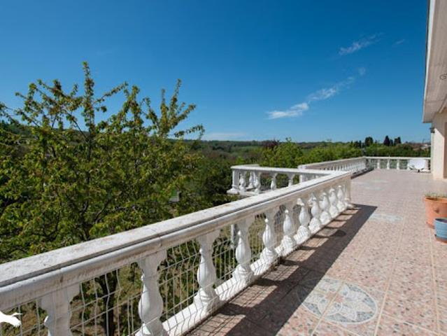 Vente Maison 7 pièces 296 m2 Eaunes
