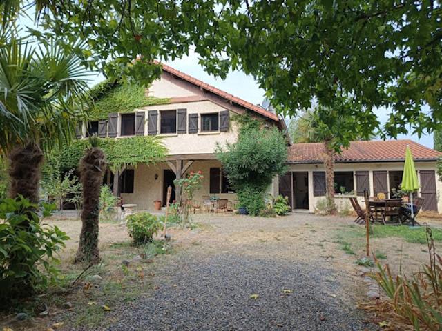 Vente Maison 7 pièces 297 m2 Aire sur l'Adour
