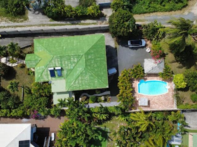 Vente Maison 7 pièces 300 m2 Le Moule
