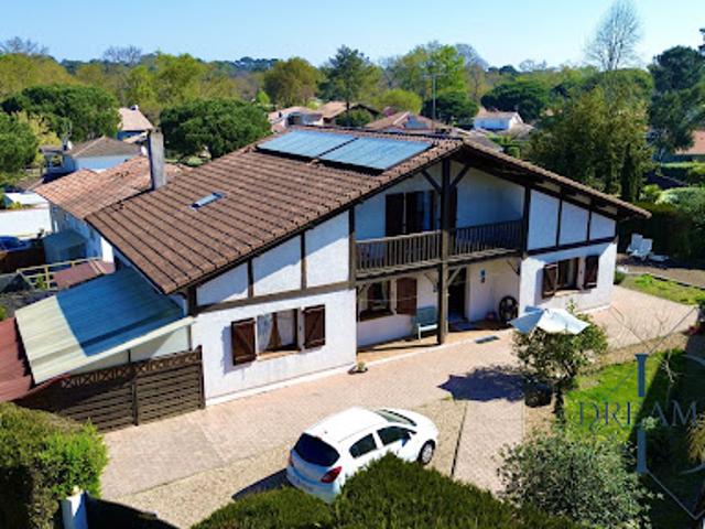 Vente Maison 7 pièces 322 m2 Capbreton