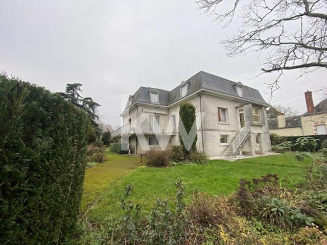 Vente Maison 7 pièces 323 m2 Ouzouer le Marché