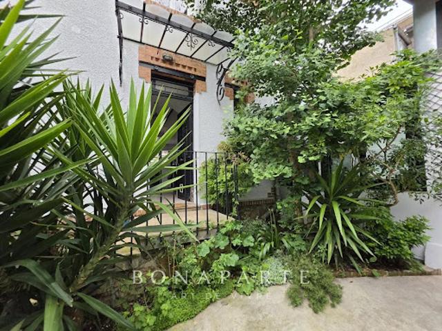 Vente Maison 7 pièces 332 m2 Montreuil