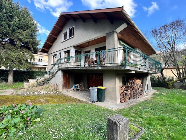 Vente Maison 7 pièces 332 m2 Caluire et Cuire