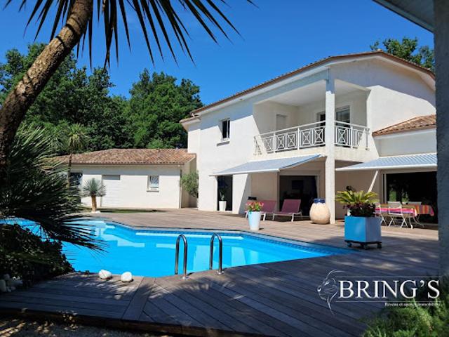 Vente Maison 7 pièces 340 m2 Moissac