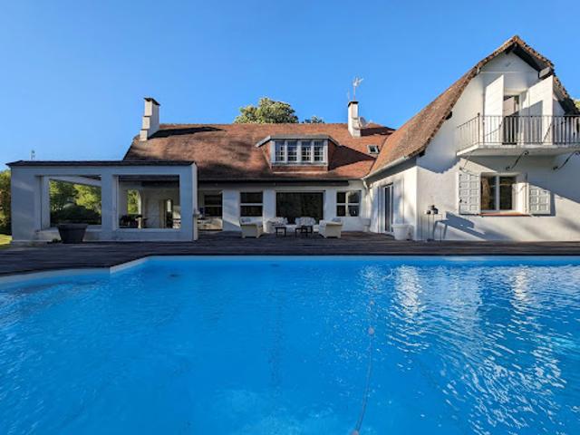 Vente Maison 7 pièces 350 m2 Lourdes