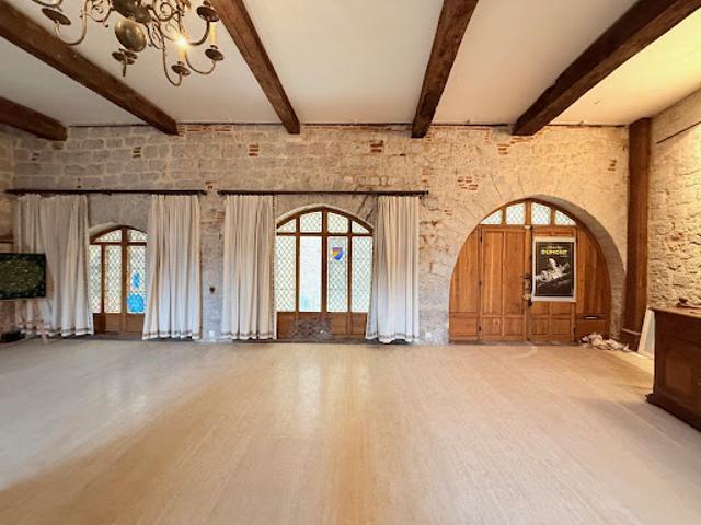 Vente Maison 7 pièces 381 m2 Cahors
