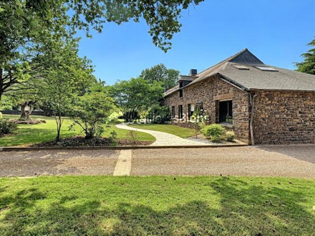 Vente Maison 7 pièces 395 m2 Bréal sous Montfort