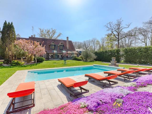 Vente Maison 7 pièces 400 m2 Chantilly