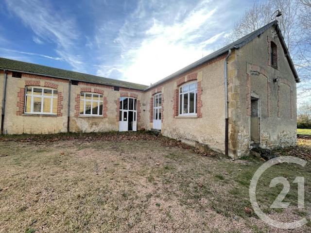 Vente Maison 7 pièces 440.85 m2 Cercy la Tour