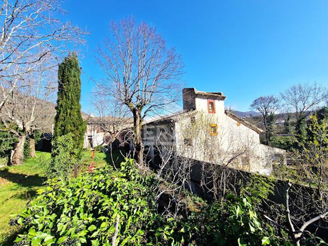 Vente Maison 7 pièces 590 m2 Les bons enfants