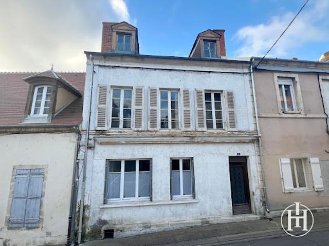Vente Maison 7 pièces 134 m2 Lurcy Lévis