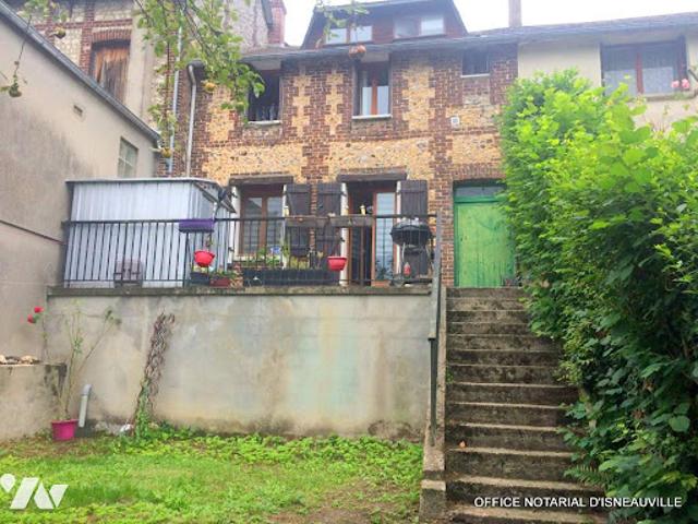 Vente Maison 7 pièces 96 m2 Deville les rouen