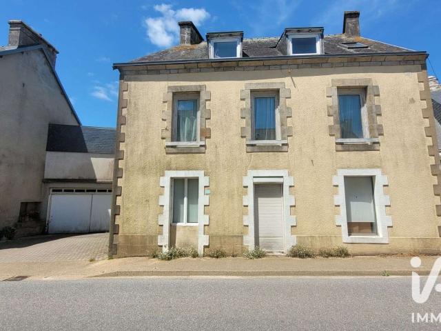 Vente maison 7 pièces Coray 29