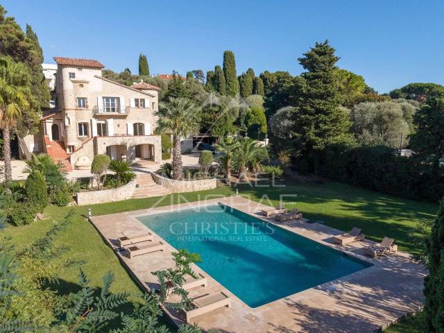 Vente maison 7 pièces Antibes 06