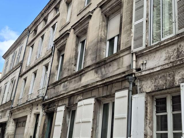 Vente maison 7 pièces Angoulême 16