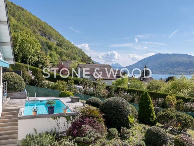 Vente maison 7 pièces Annecy le Vieux 74