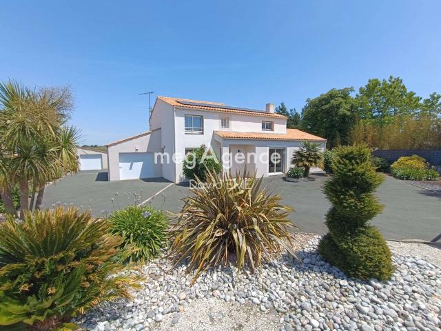 Vente maison 7 pièces Aizenay 85
