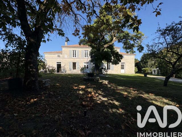 Vente maison 7 pièces Ardillières 17