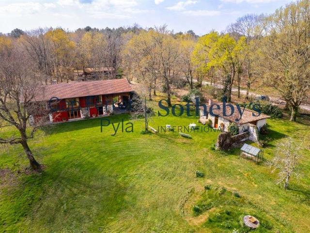 Vente maison 7 pièces Arès 33