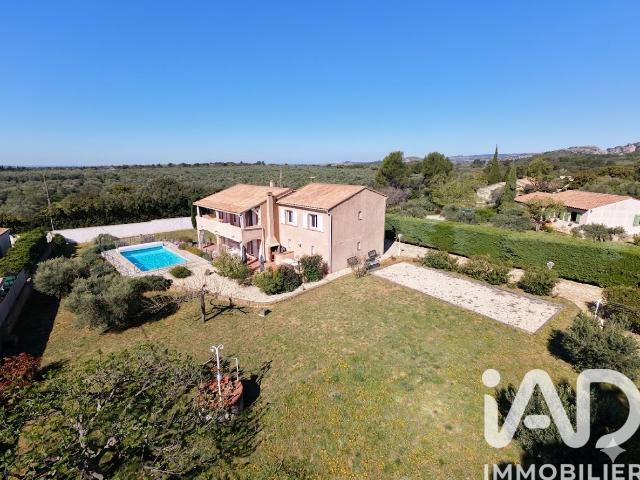 Vente maison 7 pièces Aureille 13