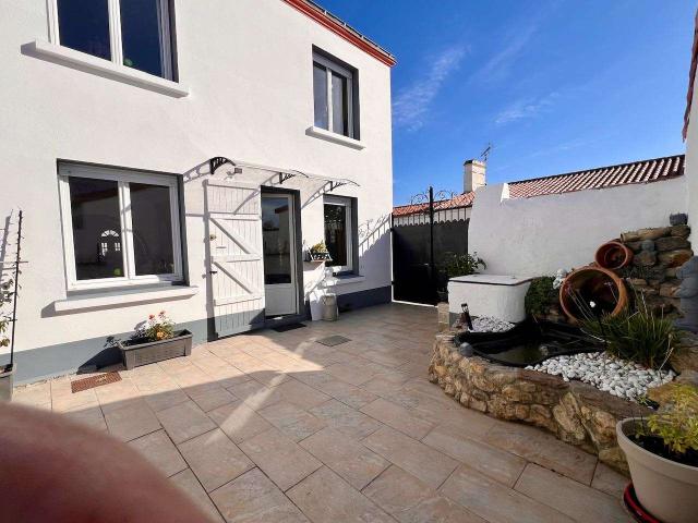 Vente maison 7 pièces Bouin 85