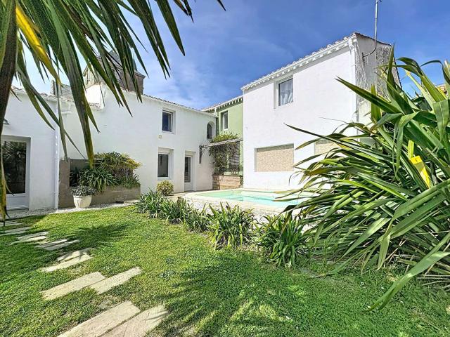 Vente maison 7 pièces Bouin 85
