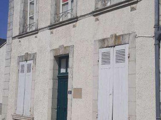 Vente maison 7 pièces Baugé 49