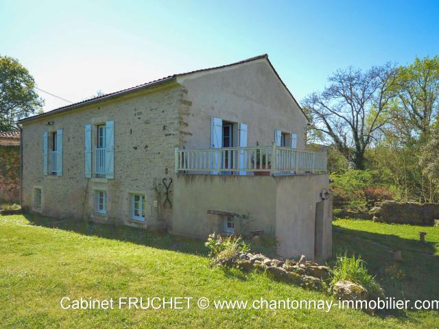 Vente maison 7 pièces Bazoges en Pareds 85