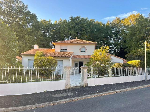 Vente maison 7 pièces Basse Goulaine 44
