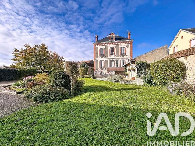 Vente maison 7 pièces Beaune la Rolande 45