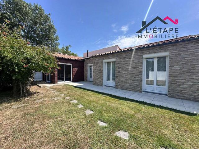 Vente maison 7 pièces Beaulieu sous la Roche 85