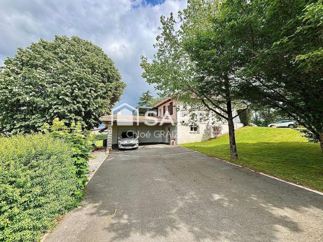 Vente maison 7 pièces Bressuire 79