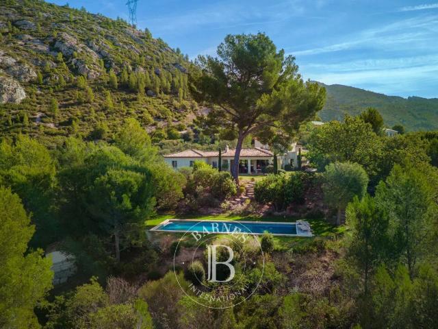 Vente maison 7 pièces Gémenos 13