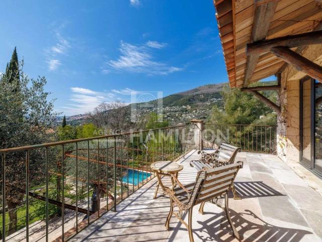 Vente maison 7 pièces Grasse 06