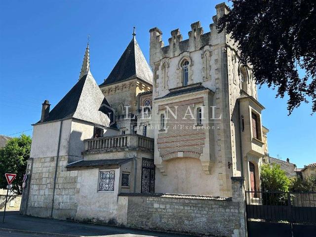 Vente maison 7 pièces Fontenay le Comte 85